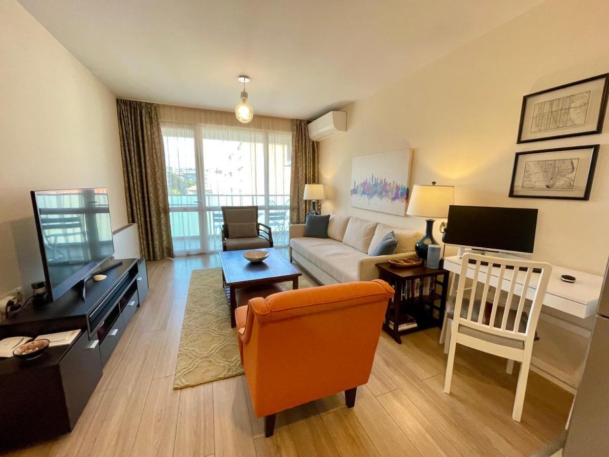 Astoria Apartment Veliko Tarnovo Luaran gambar